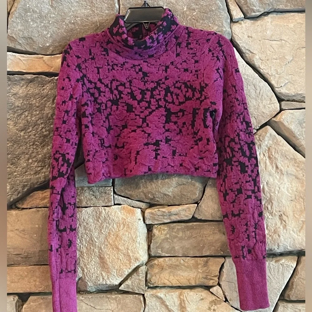 Jasmine Mock Neck Sweater -Wine
